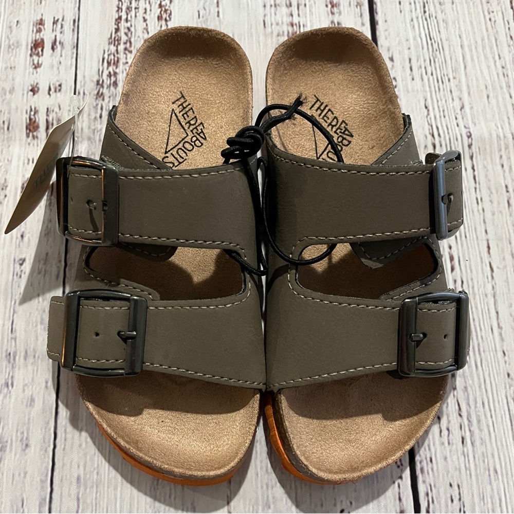NWT Thereabouts Little Kids’ Sandals-Taupe with Buckle Straps-Size 11